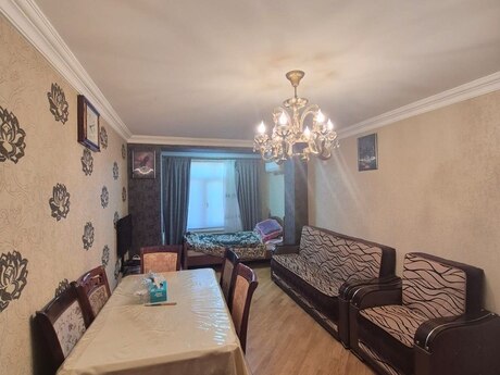 2 otaqlı köhnə tikili - Nərimanov r. - 50 m²
