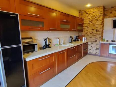 Elan №6174768 - Bakı, Nizami m., 4 otaqlı, 150 m², 14/16 mərtəbə