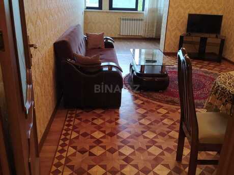 Elan №6174819 - Bakı, Gənclik m., 2 otaqlı, 70 m², 4/9 mərtəbə