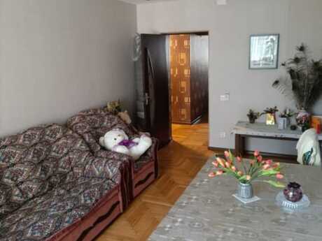 Elan №6174912 - Bakı, Nəriman Nərimanov m., 3 otaqlı, 70 m², 3/5 mərtəbə