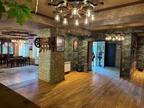 Elan №6174925 - Bakı, Nəsimi m., 300 m²