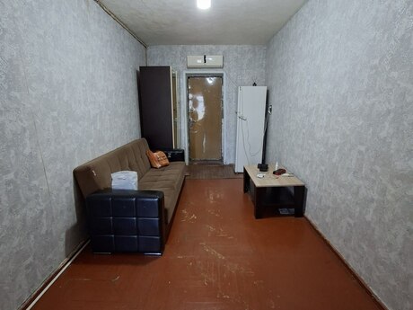 Elan №6174992 - Bakı, Bakıxanov q., 1 otaqlı, 32 m², 2/5 mərtəbə