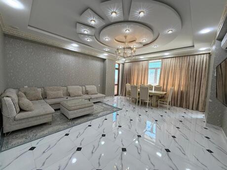 Elan №6175056 - Bakı, 28 May m., 3 otaqlı, 110 m², 13/16 mərtəbə