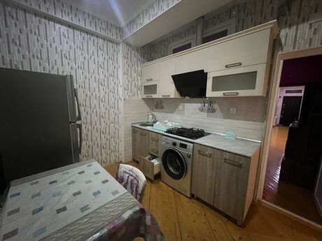 м. Ази Асланов