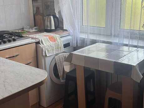 Elan №6175210 - Bakı, 8 Noyabr m., 2 otaqlı, 55 m², 2/5 mərtəbə