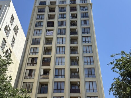 3-комнатная квартира, 120 м², 20 Yanvar: 324 000 ₼ 4