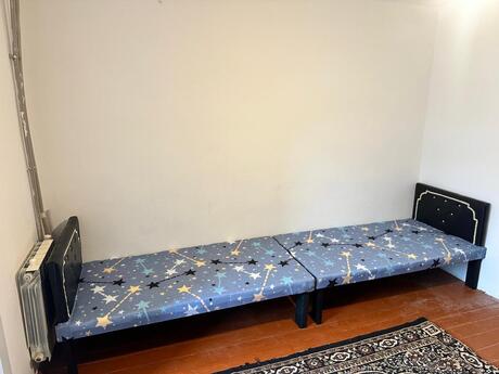 1 otaqlı köhnə tikili - Elmlər Akademiyası m. - 30 m²