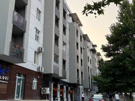 Elan №6175765 - Bakı, Yasamal r., 3 otaqlı, 70 m², 2/5 mərtəbə