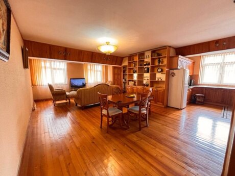 3 otaqlı mənzil, 70 m², 28 May: 280 000 ₼ 3