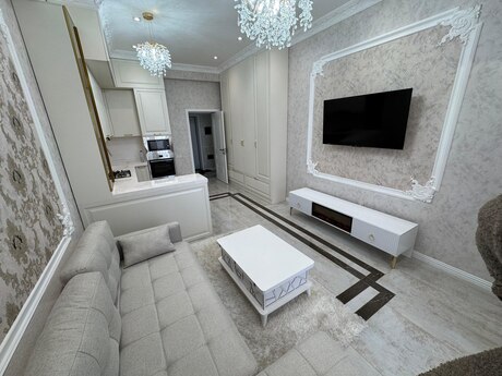 Elan №5935695 - Bakı, Şah İsmayıl Xətai m., 2 otaqlı, 70 m², 15/19 mərtəbə