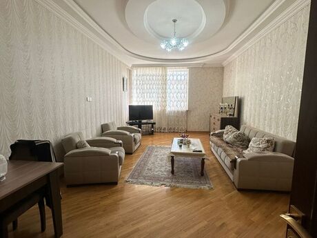 Elan №6176081 - Bakı, Nəriman Nərimanov m., 3 otaqlı, 123 m², 10/17 mərtəbə