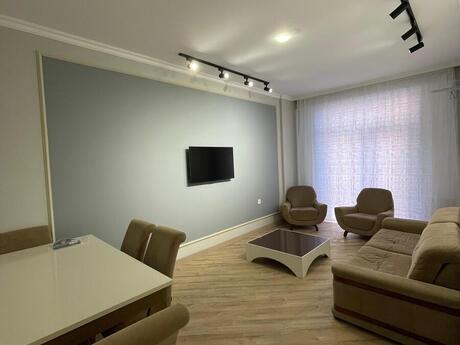 Elan №6176135 - Bakı, Azadlıq Prospekti m., 2 otaqlı, 75 m², 2/15 mərtəbə