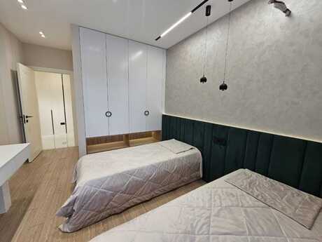 3 otaqlı yeni tikili - 8 Noyabr m. - 105 m²