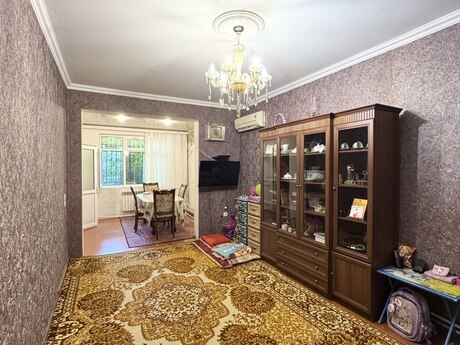 Elan №6176452 - Bakı, Memar Əcəmi m., 3 otaqlı, 70 m², 1/5 mərtəbə