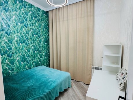 5 otaqlı həyət evi/bağ evi - Badamdar q. - 220 m²