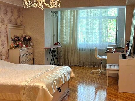 Elan №6176491 - Bakı, Elmlər Akademiyası m., 2 otaqlı, 75.5 m², 2/9 mərtəbə