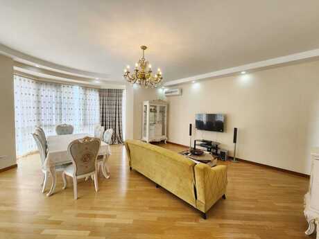 3-комнатная квартира, 155 м², Nizami: 565 000 ₼ 5