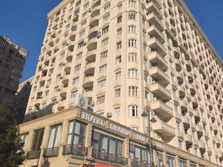 Elan №6176573 - Bakı, Nəriman Nərimanov m., 3 otaqlı, 132.1 m², 10/16 mərtəbə