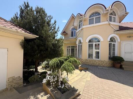 Elan №6176682 - Bakı, Badamdar q., 5 otaqlı, 330 m²
