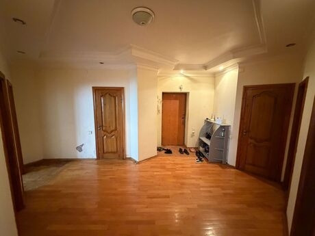 Elan №6176848 - Bakı, Memar Əcəmi m., 3 otaqlı, 125 m², 9/11 mərtəbə