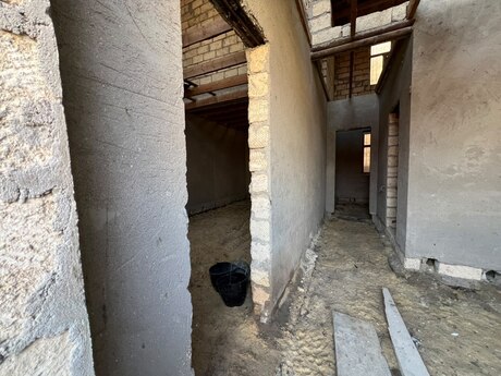 4 otaqlı həyət evi/bağ evi - Masazır q. - 130 m²