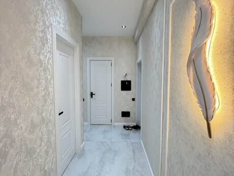 3 otaqlı yeni tikili - Yeni Günəşli q. - 74 m²