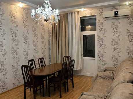 Elan №6177120 - Bakı, Nizami m., 3 otaqlı, 85 m², 2/5 mərtəbə