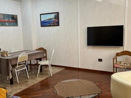Объявление №6177163 - Баку, м. 8 ноября, 1-комн., 60 м², 2/17 этаж