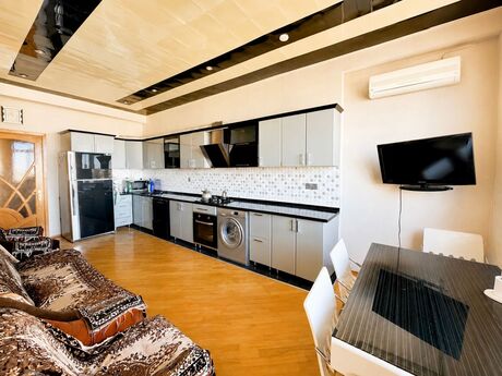 4 otaqlı mənzil, 231 m², Elmlər Akademiyası: 528 000 ₼ 4