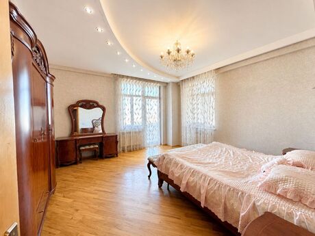 4 otaqlı mənzil, 231 m², Elmlər Akademiyası: 528 000 ₼ 5