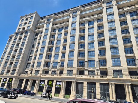 3-комнатная квартира, 160 м², Boulevard Palace: 415 000 ₼ 2
