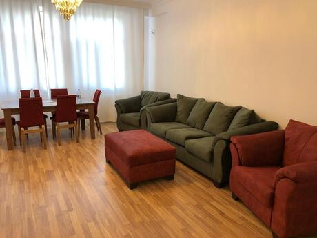 Объявление №6177241 - Баку, м. Шах Исмаил Хатаи, 3-комн., 130 м², 2/16 этаж