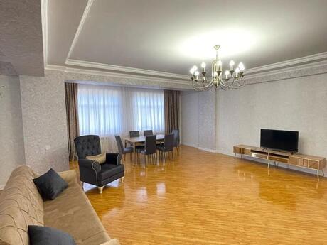 Elan №6177348 - Bakı, 8 Noyabr m., 3 otaqlı, 170 m², 10/18 mərtəbə