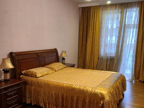 Kirayə 3 otaqlı mənzil, 140 m², Nizami: 1 200 ₼/ay 3