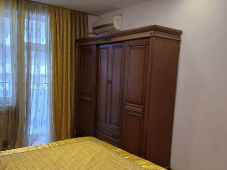 Kirayə 3 otaqlı mənzil, 140 m², Nizami: 1 200 ₼/ay 5