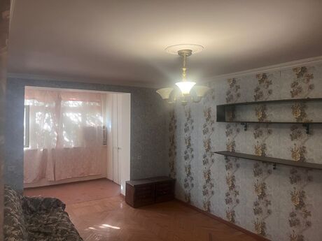 Elan №6177504 - Bakı, Elmlər Akademiyası m., 3 otaqlı, 80 m², 2/5 mərtəbə