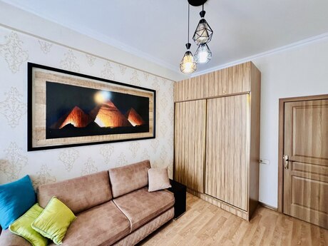 1 otaqlı yeni tikili - 28 May m. - 50 m²