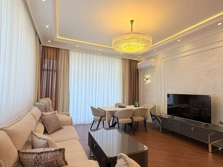 Kirayə 3 otaqlı mənzil, 112 m², Ağ şəhər: 3 000 ₼/ay 2