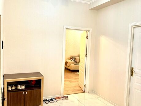 3 otaqlı mənzil, 105 m², Həzi Aslanov: 290 000 ₼ 3