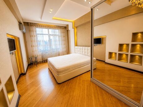 3 otaqlı yeni tikili - Şah İsmayıl Xətai m. - 115 m²