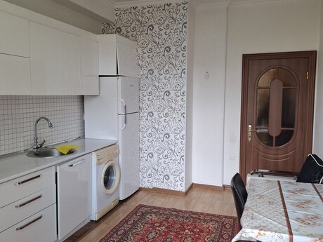 Elan №6177929 - Bakı, Memar Əcəmi m., 2 otaqlı, 60 m², 6/16 mərtəbə