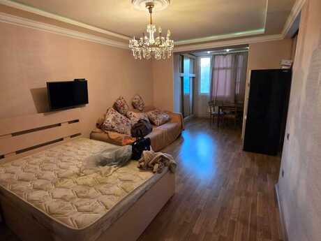 Elan №6177912 - Bakı, Avtovağzal m., 3 otaqlı, 65 m², 3/5 mərtəbə