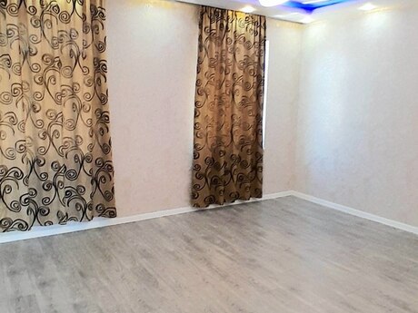 5 otaqlı həyət evi/bağ evi - Biləcəri q. - 150 m²