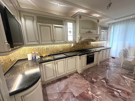 3 otaqlı mənzil, 143 m², Luxe Home: 700 000 ₼ 2