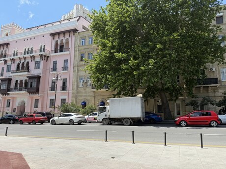 Объявление №6178034 - Баку, м. Ичеришехер, 2-комн., 60 м²