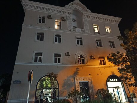 Elan №6123295 - Bakı, Şah İsmayıl Xətai m., 2 otaqlı, 60 m², 2/4 mərtəbə