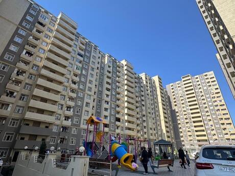 Elan №6178007 - Bakı, Yeni Günəşli q., 3 otaqlı, 70 m², 3/17 mərtəbə