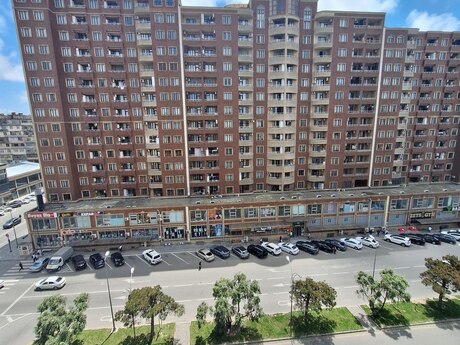 4 otaqlı mənzil, 97 m², Əhmədli: 207 000 ₼ 2
