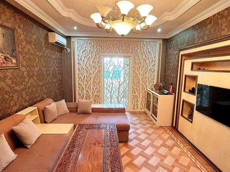 4 otaqlı mənzil, 201 m², 28 May: 520 000 ₼ 5