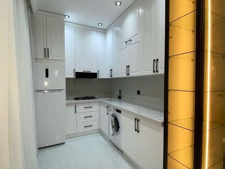 Объявление №6178099 - Баку, м. 20 января, 2-комн., 70 м², 5/18 этаж